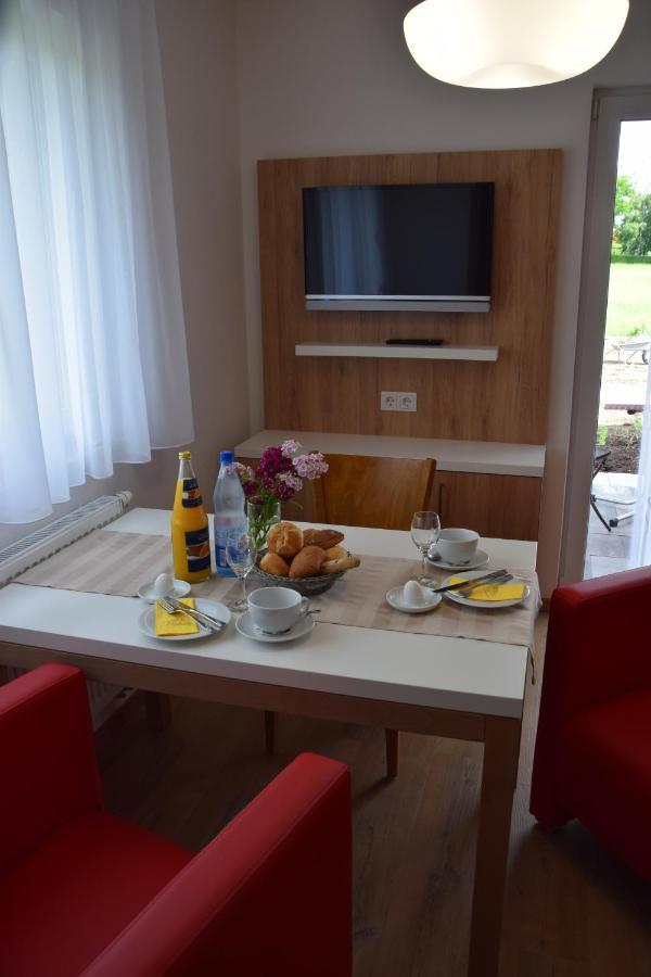 Hofmann'S Apartements & Ferienwohnungen Oberdachstetten Εξωτερικό φωτογραφία